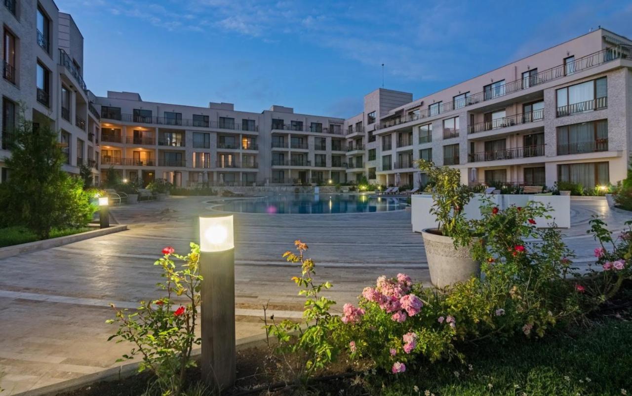 Studio Love - Diamond Beach Бургас Экстерьер фото