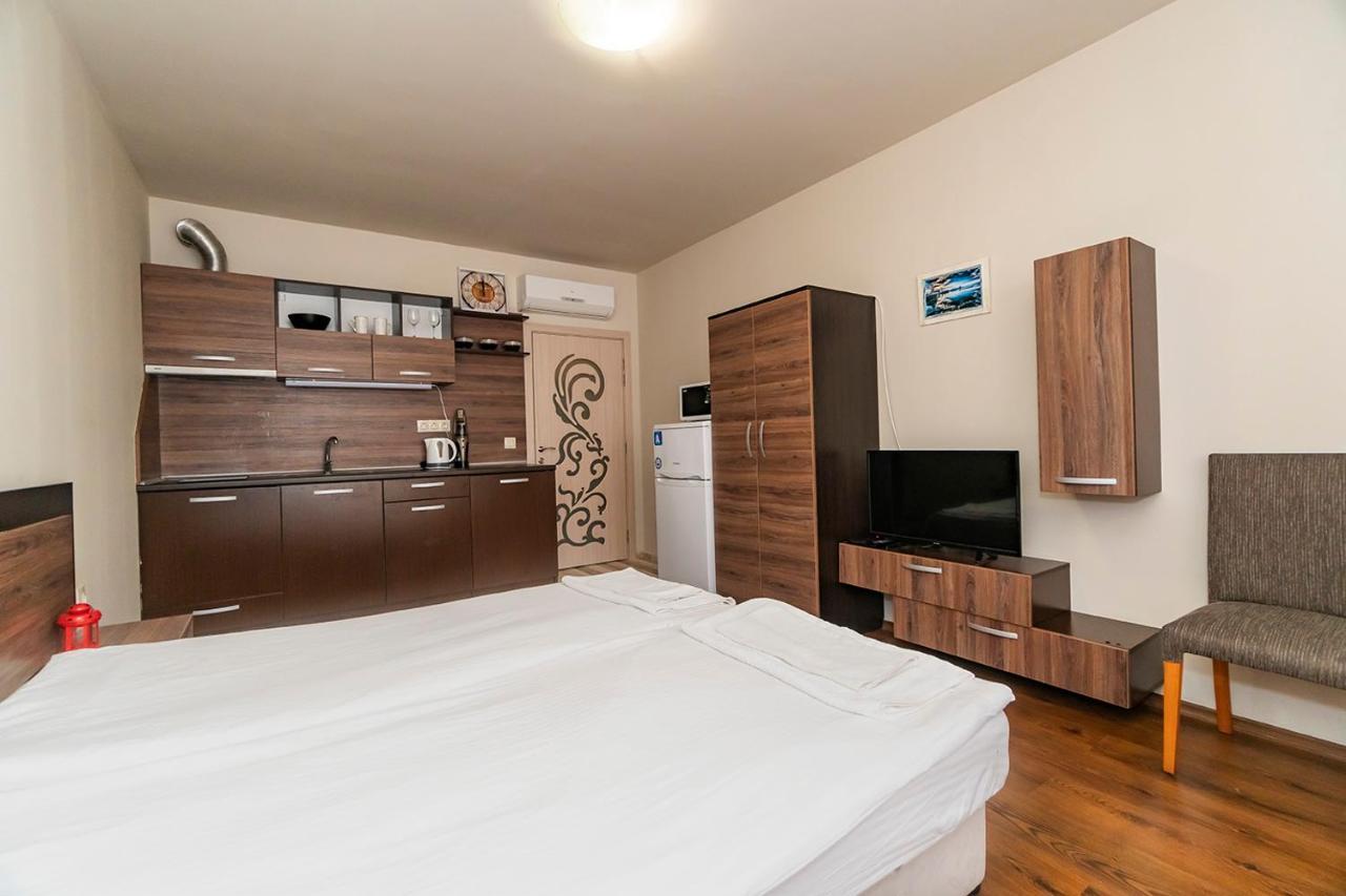Studio Love - Diamond Beach Бургас Экстерьер фото